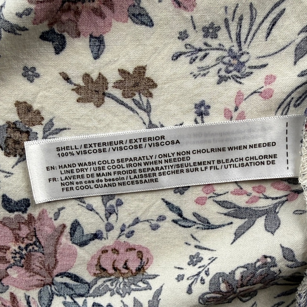 Band of Gypsies Floral Off-Shoulder Maxi Dress — XS — Like New! - Picture 4 of 9